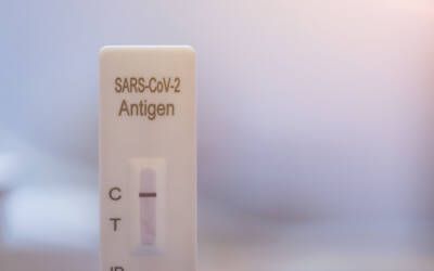 Varianti e tamponi: perdono efficacia?